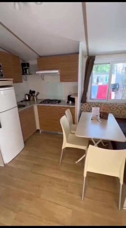 Mipro Mobilhome 6 Lido di Spina Ngoại thất bức ảnh